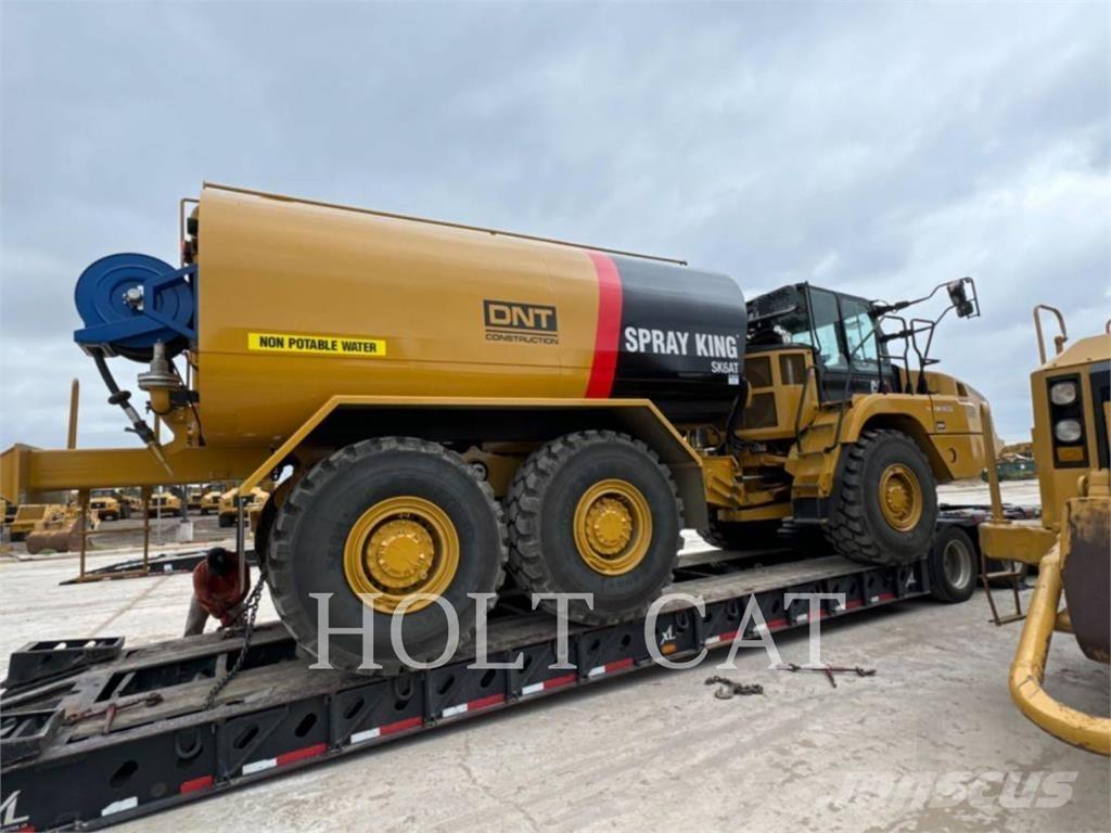 CAT W00 730 铰接式自卸车