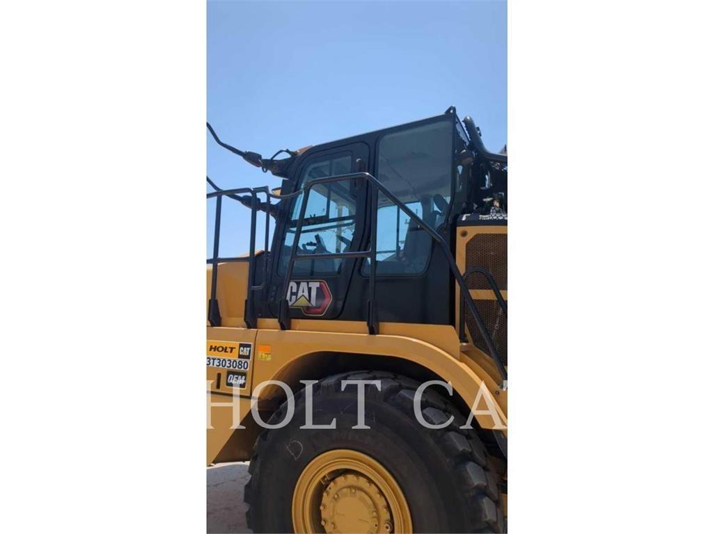 CAT W00 730 铰接式自卸车