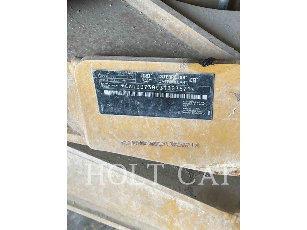 CAT W00 730 油罐车