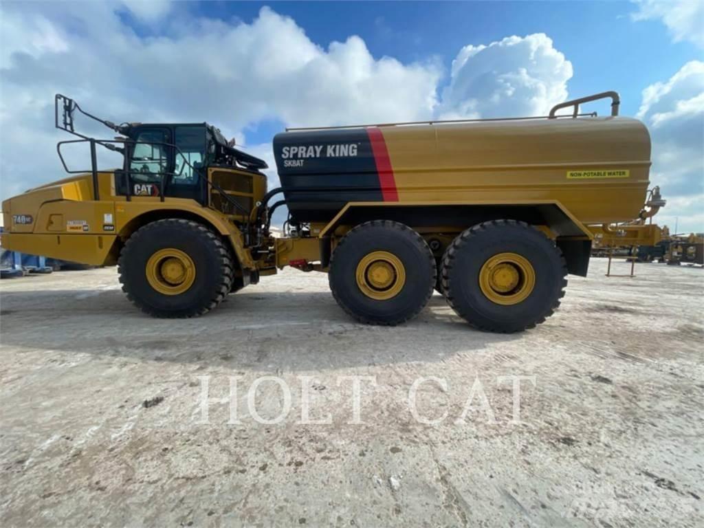 CAT W00 740 油罐车