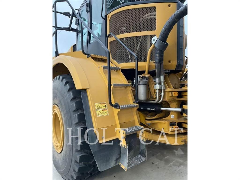 CAT W00 740GC 油罐车