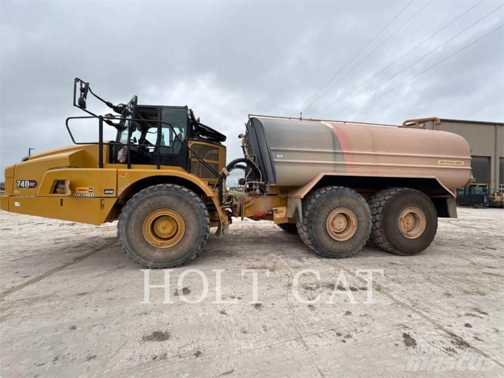 CAT W00 740GC 油罐车