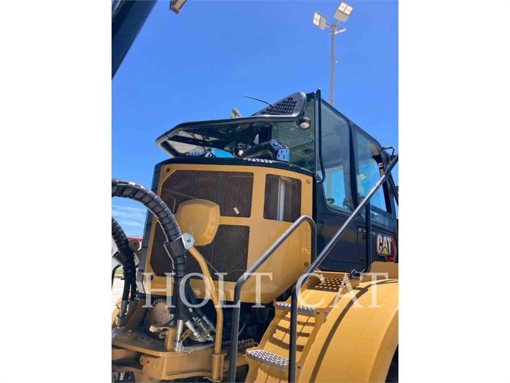CAT W00 740GC 油罐车