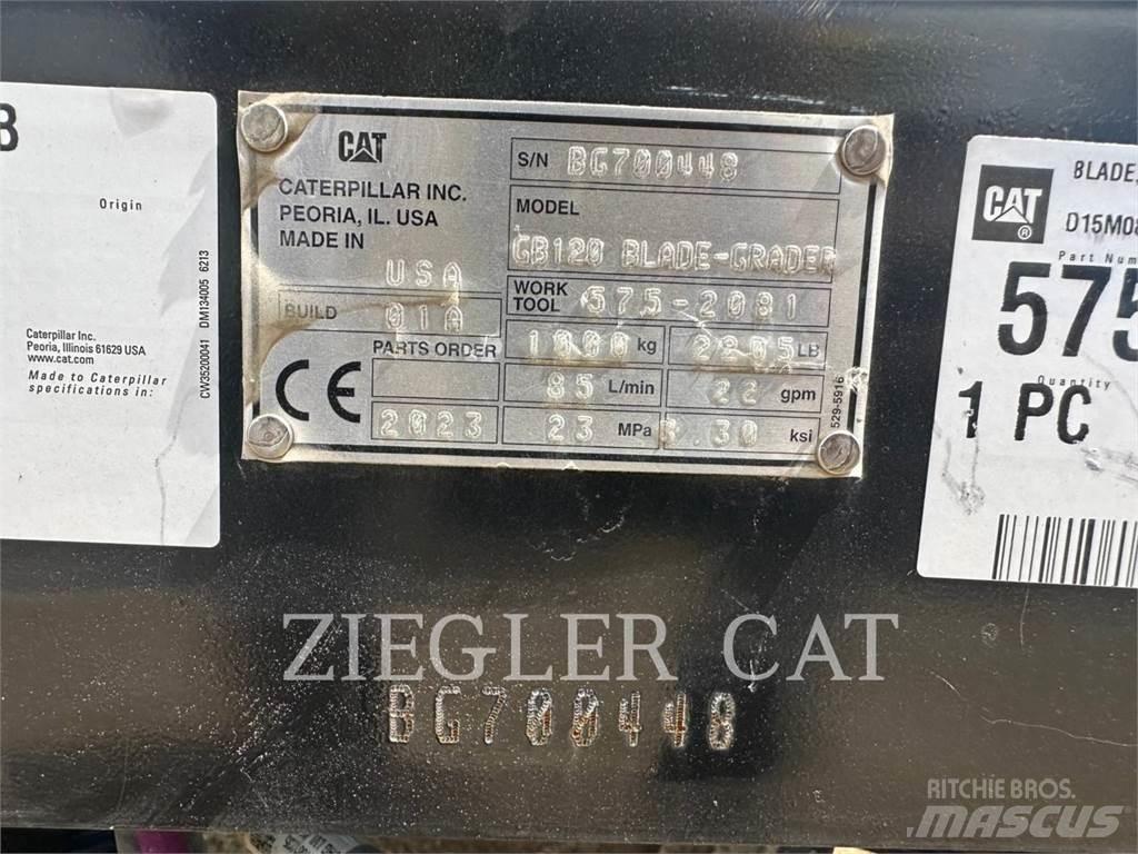 CAT WT-SSL 滑移装载机