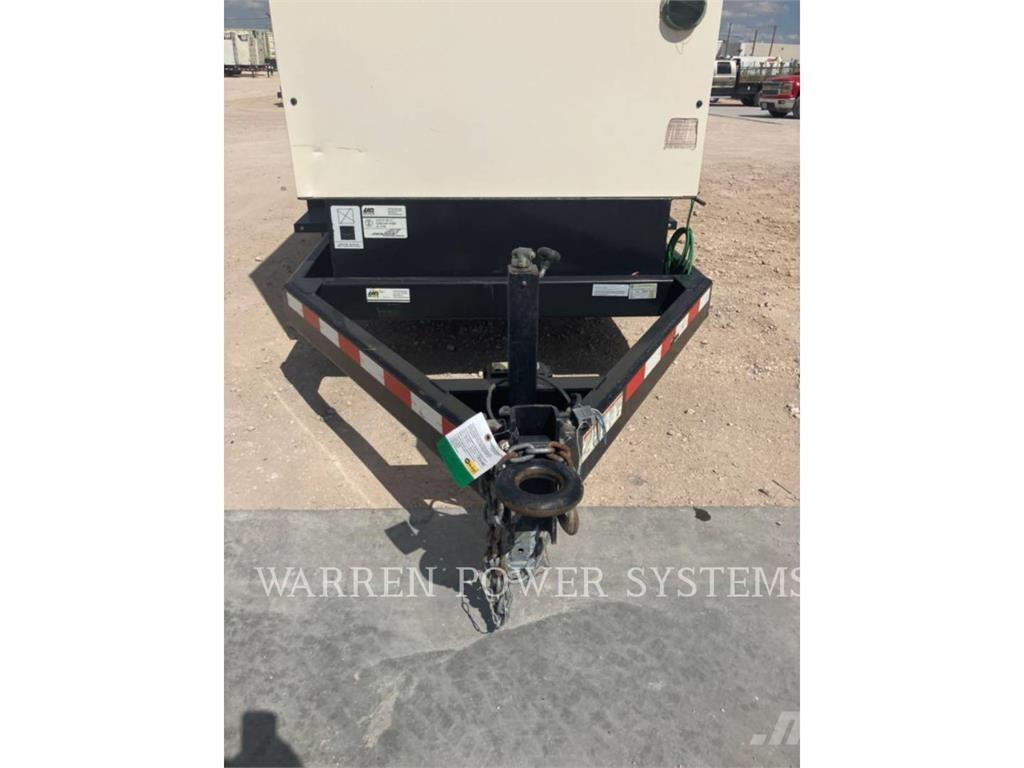 CAT XQ230 T4F 其它发电机