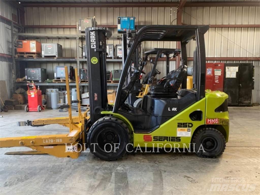 Clark S25D 柴油叉车