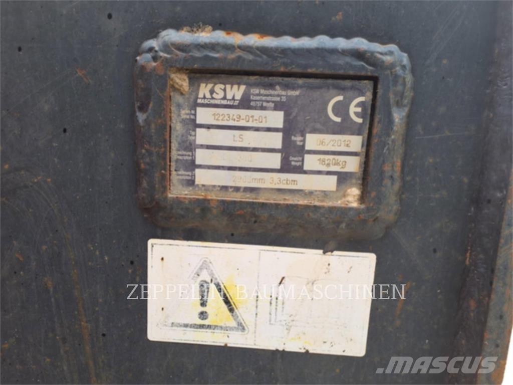 Doosan DL300 轮式装载机