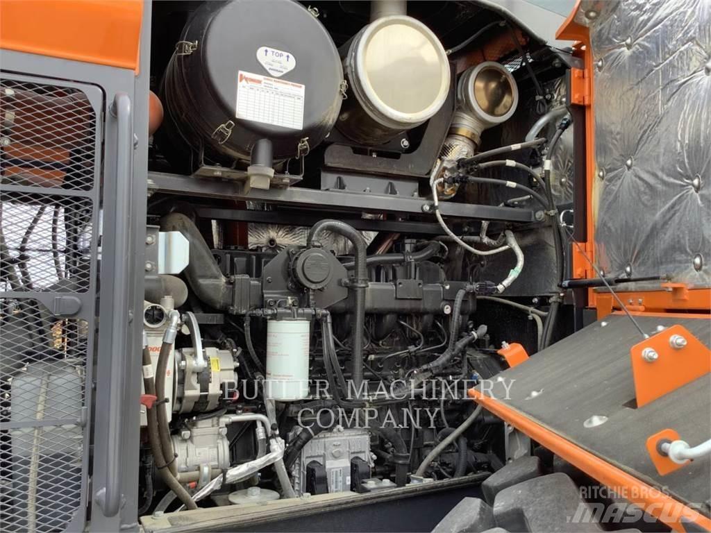 Doosan DL320-7 轮式装载机