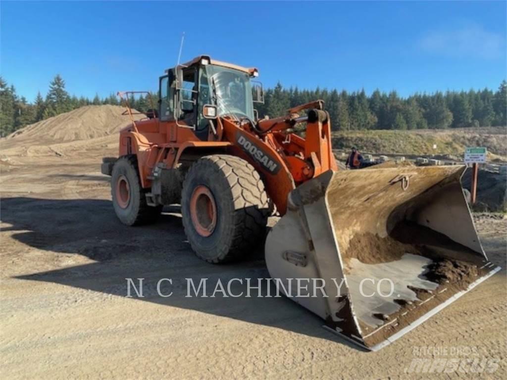 Doosan DL420-3 轮式装载机