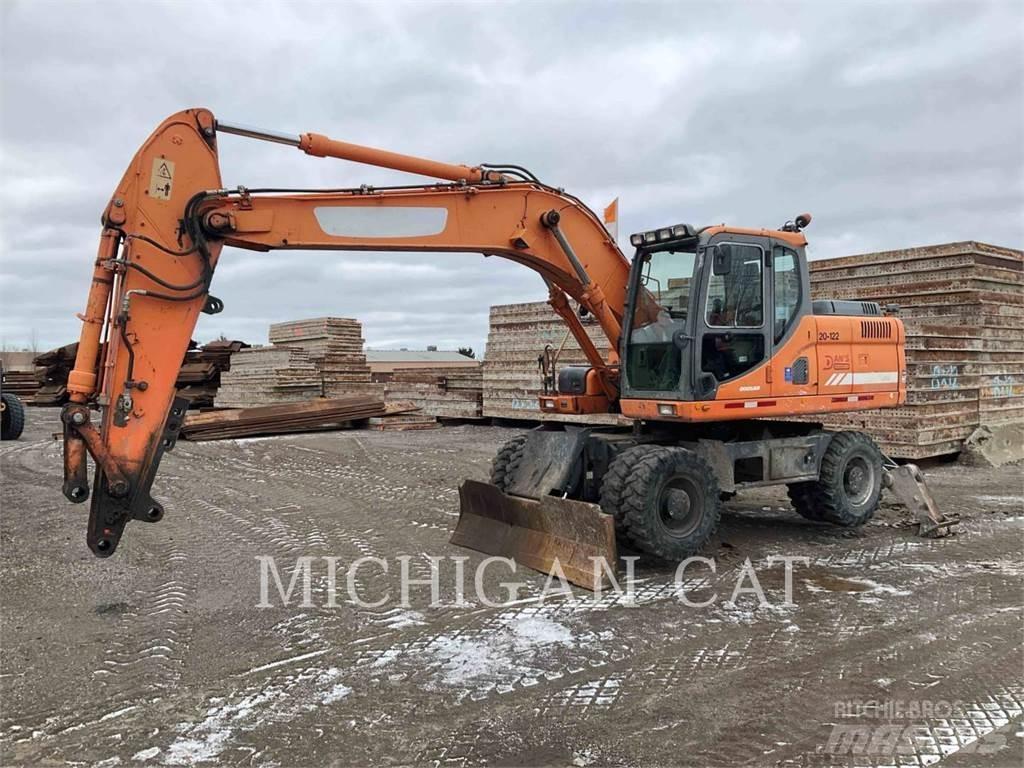 Doosan DX190W 轮式挖掘机