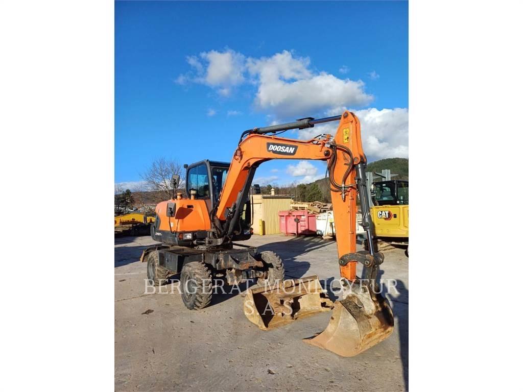 Doosan DX57W-7 轮式挖掘机