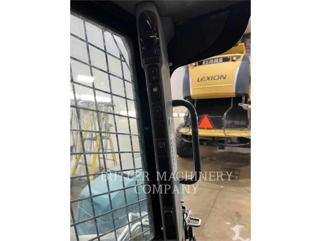 Ford / New Holland C238 履带式装载机