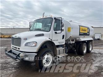 Freightliner WT4000 A 油罐车