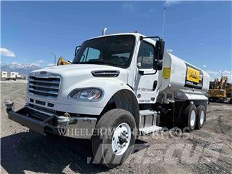 Freightliner WT4000 A 油罐车