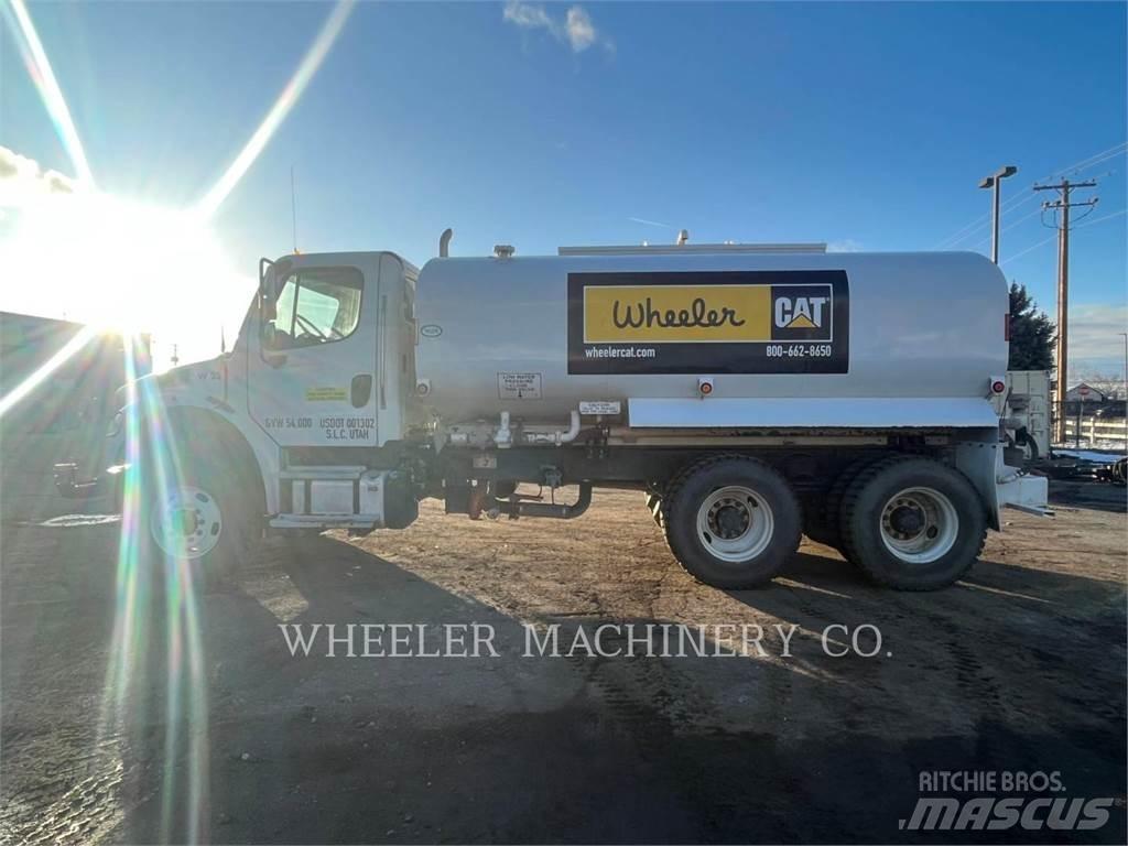 Freightliner WT4000 A 油罐车