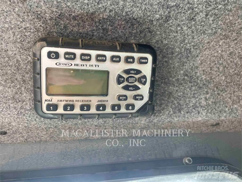 Gehl RT210 履带式装载机