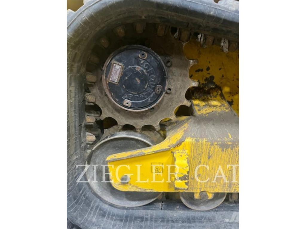 Gehl RT215 履带式装载机