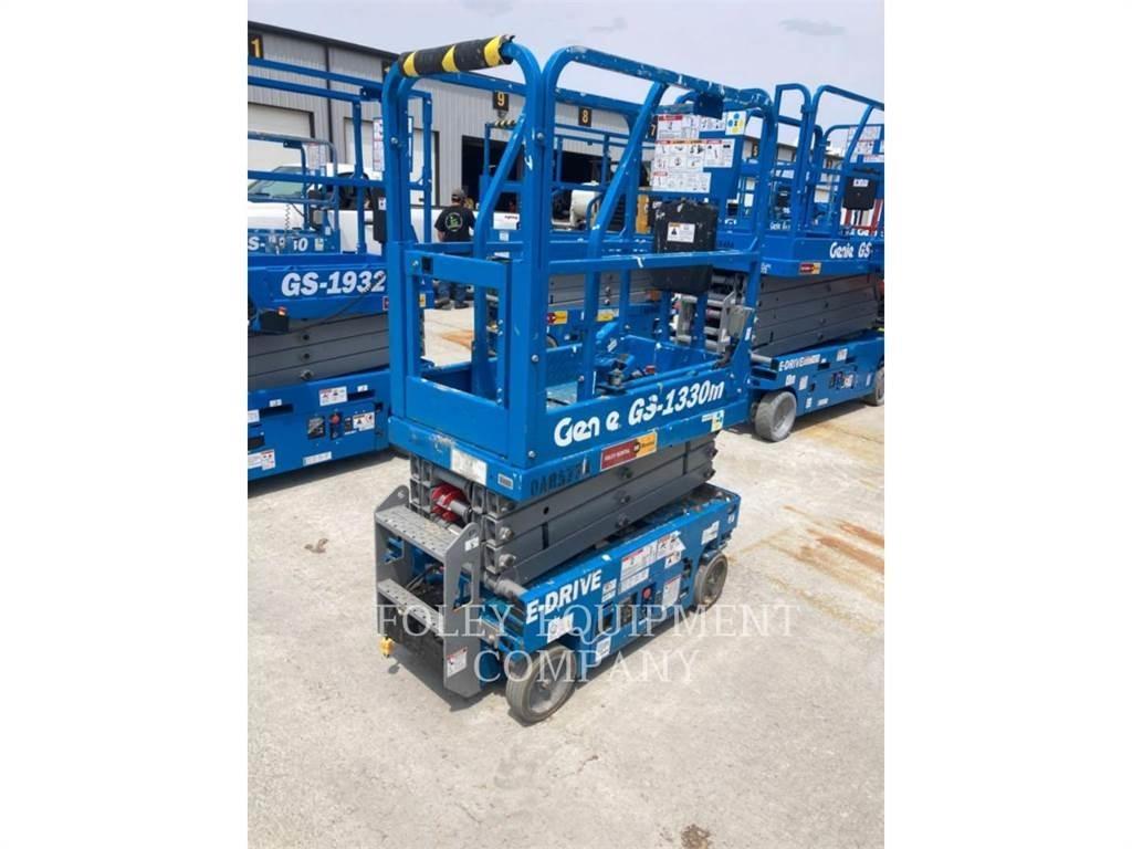 Genie GS1330 剪叉式升降机