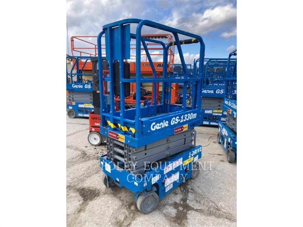 Genie GS1330 剪叉式升降机