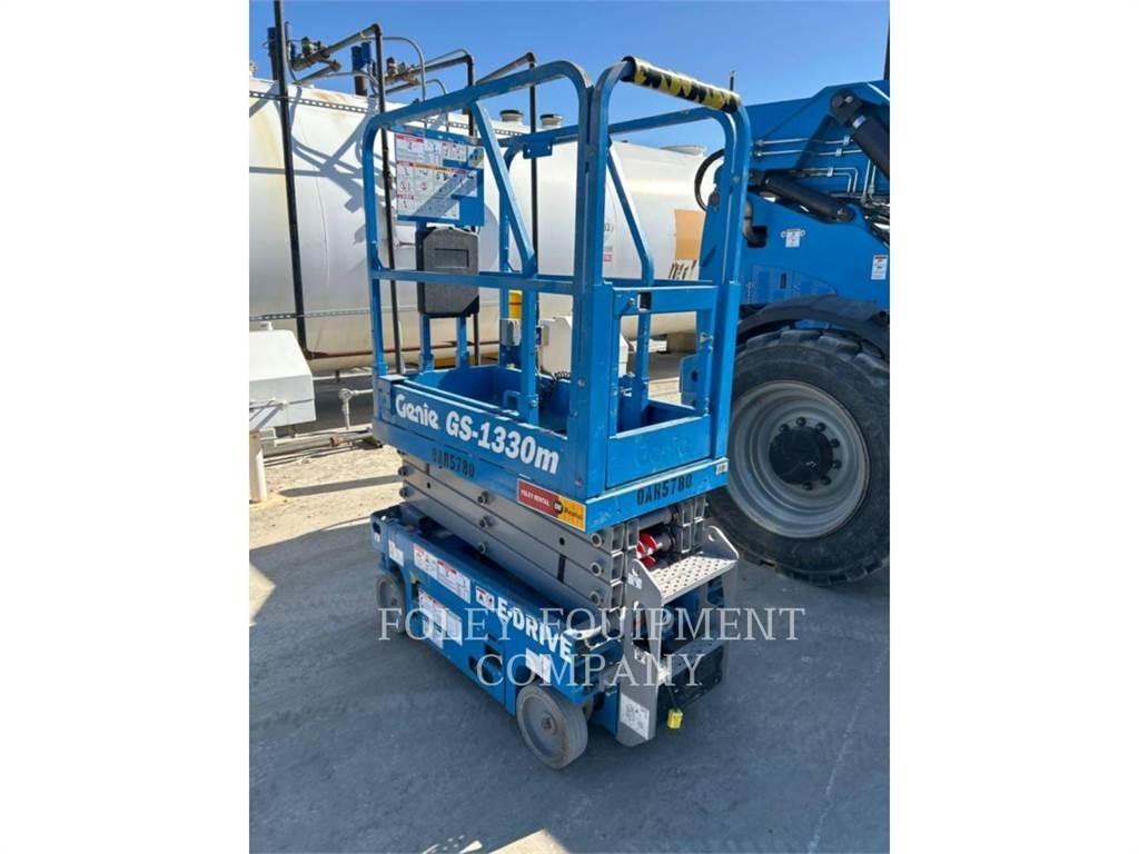Genie GS1330 剪叉式升降机