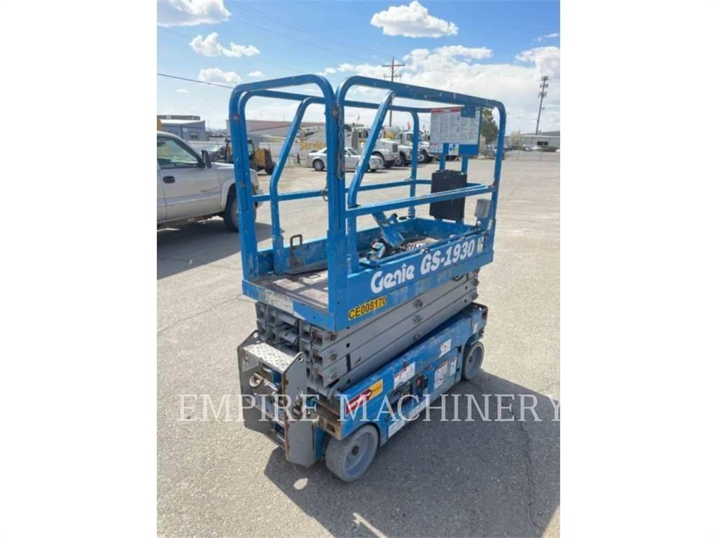 Genie GS1930 曲臂高空工作平台
