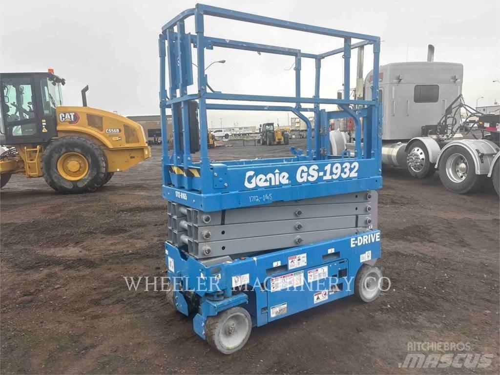 Genie GS1932 剪叉式升降机