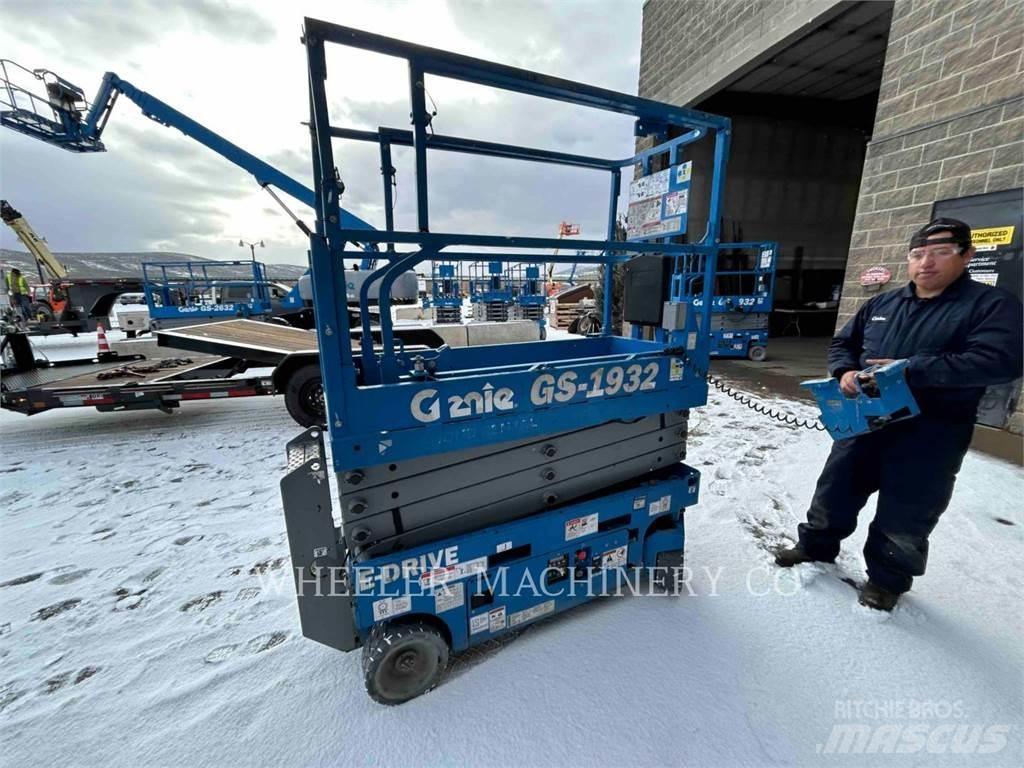 Genie GS1932 剪叉式升降机