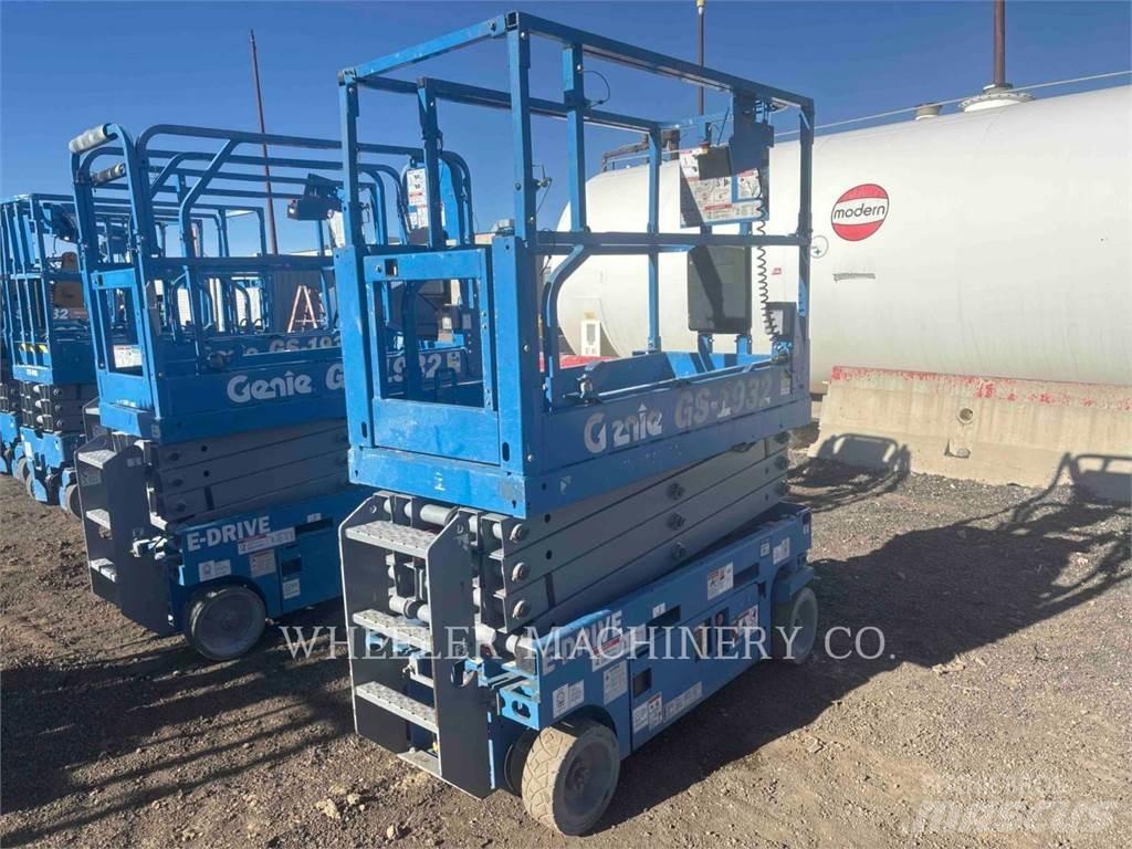 Genie GS1932 剪叉式升降机