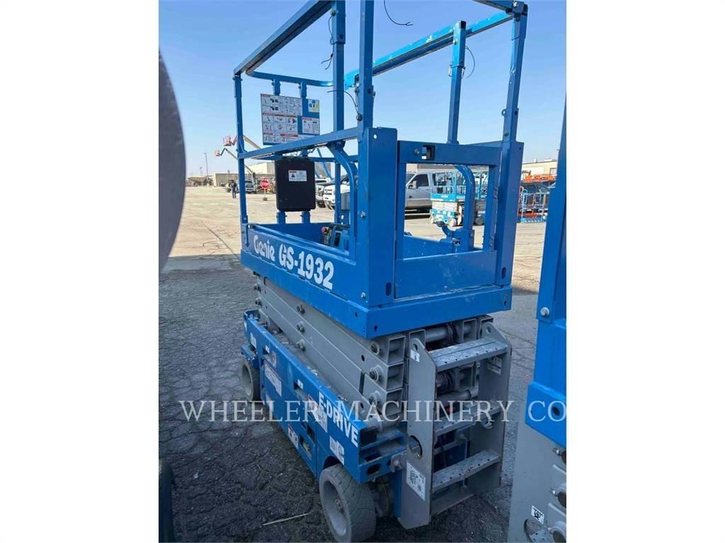 Genie GS1932 剪叉式升降机