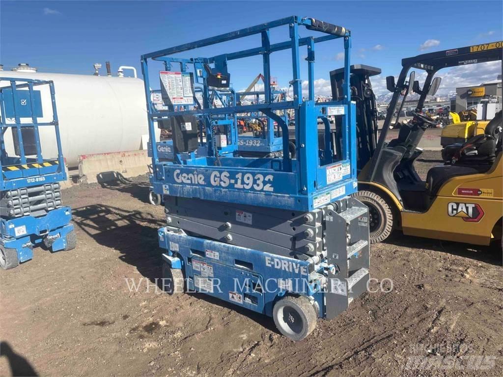 Genie GS1932 剪叉式升降机