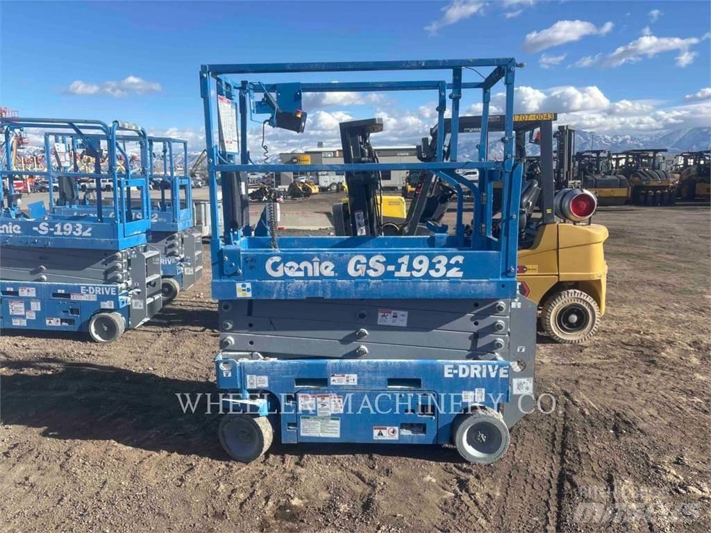 Genie GS1932 剪叉式升降机