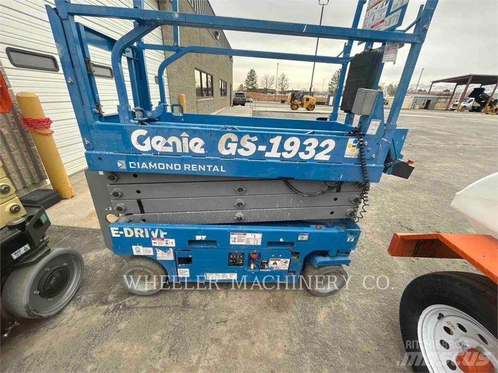 Genie GS1932 剪叉式升降机