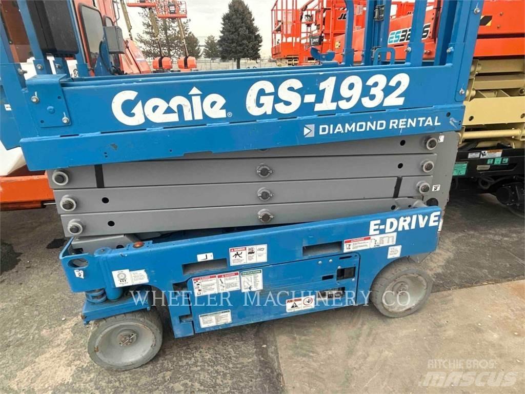 Genie GS1932 剪叉式升降机