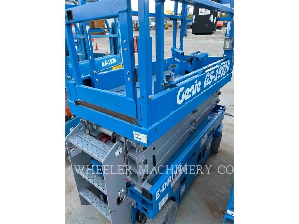 Genie GS1932 剪叉式升降机