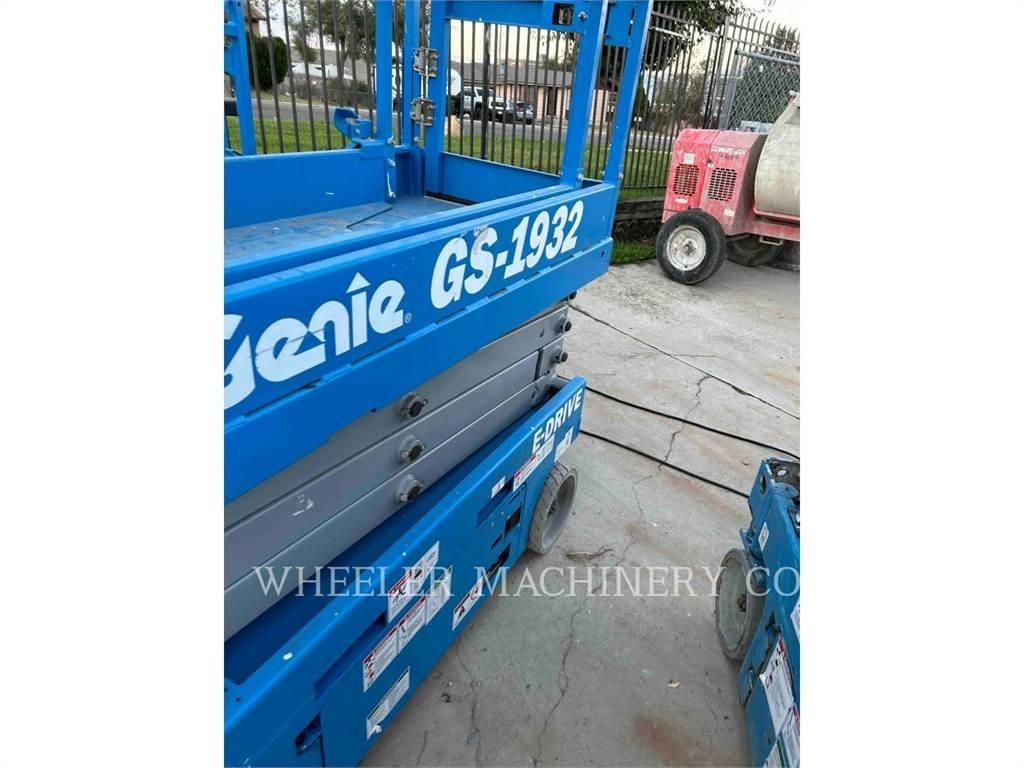 Genie GS1932 剪叉式升降机