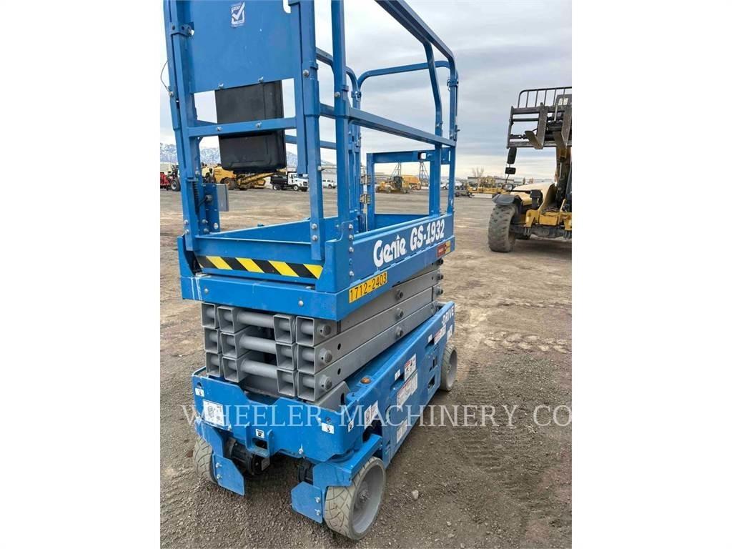Genie GS1932 剪叉式升降机