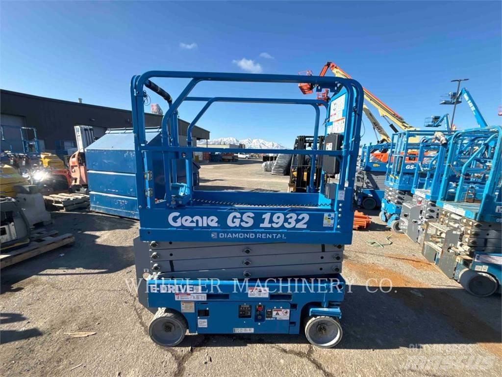 Genie GS1932 剪叉式升降机