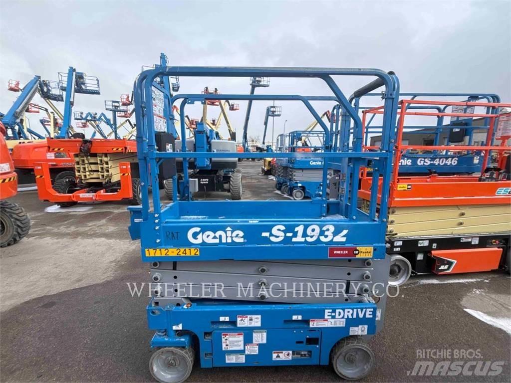 Genie GS1932 剪叉式升降机