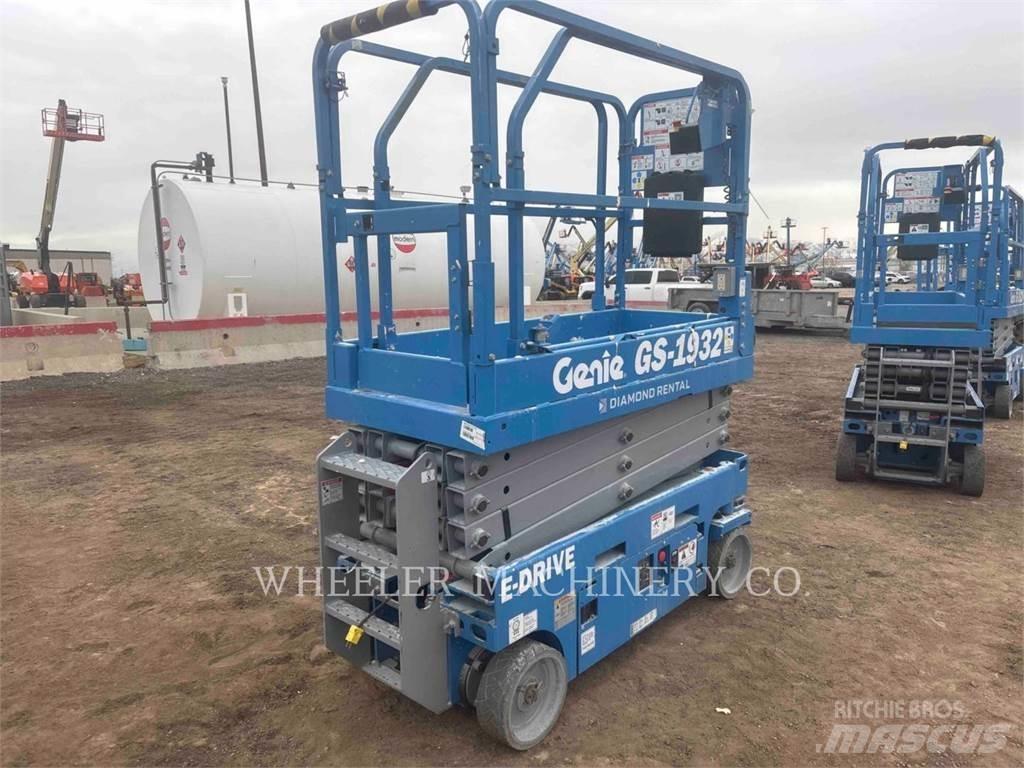 Genie GS1932 剪叉式升降机