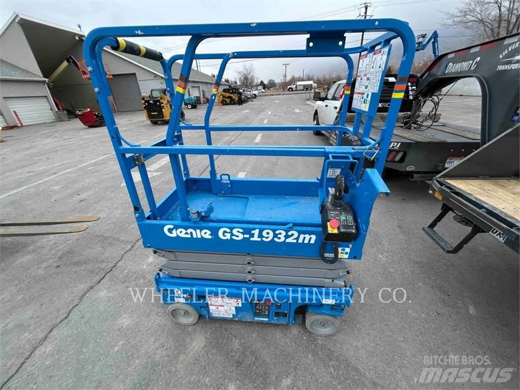 Genie GS1932M 剪叉式升降机