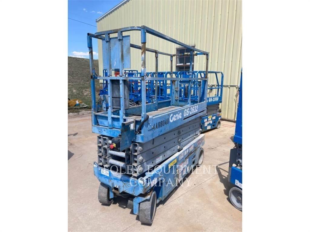 Genie GS2632 剪叉式升降机