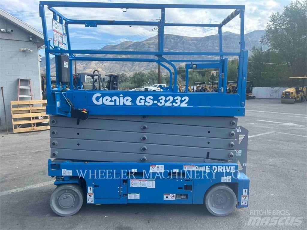 Genie GS3232 剪叉式升降机