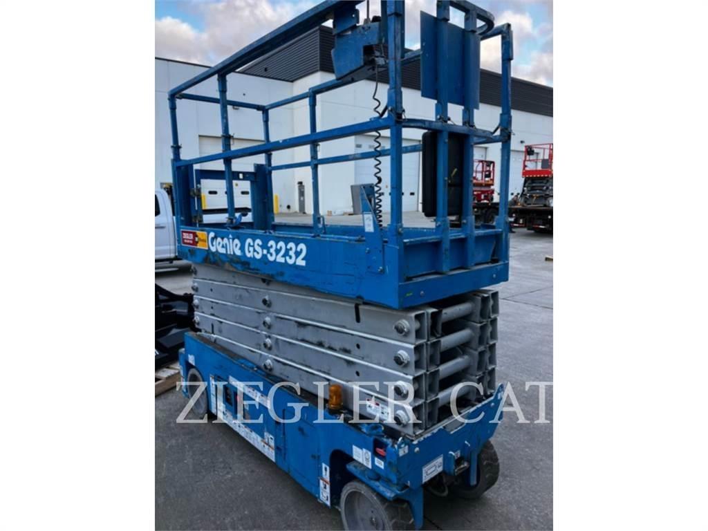 Genie GS3232 剪叉式升降机