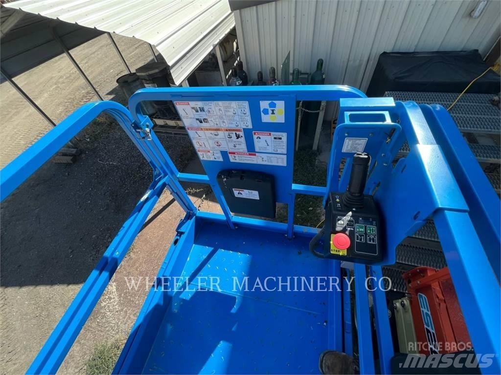 Genie GS3246 剪叉式升降机
