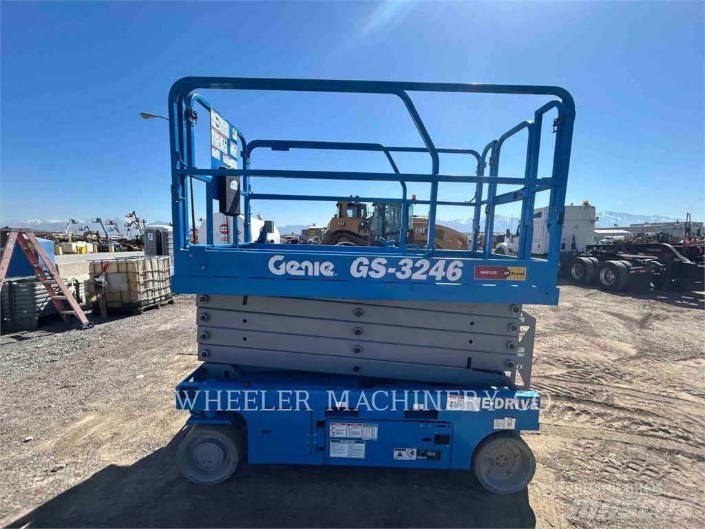 Genie GS3246 剪叉式升降机