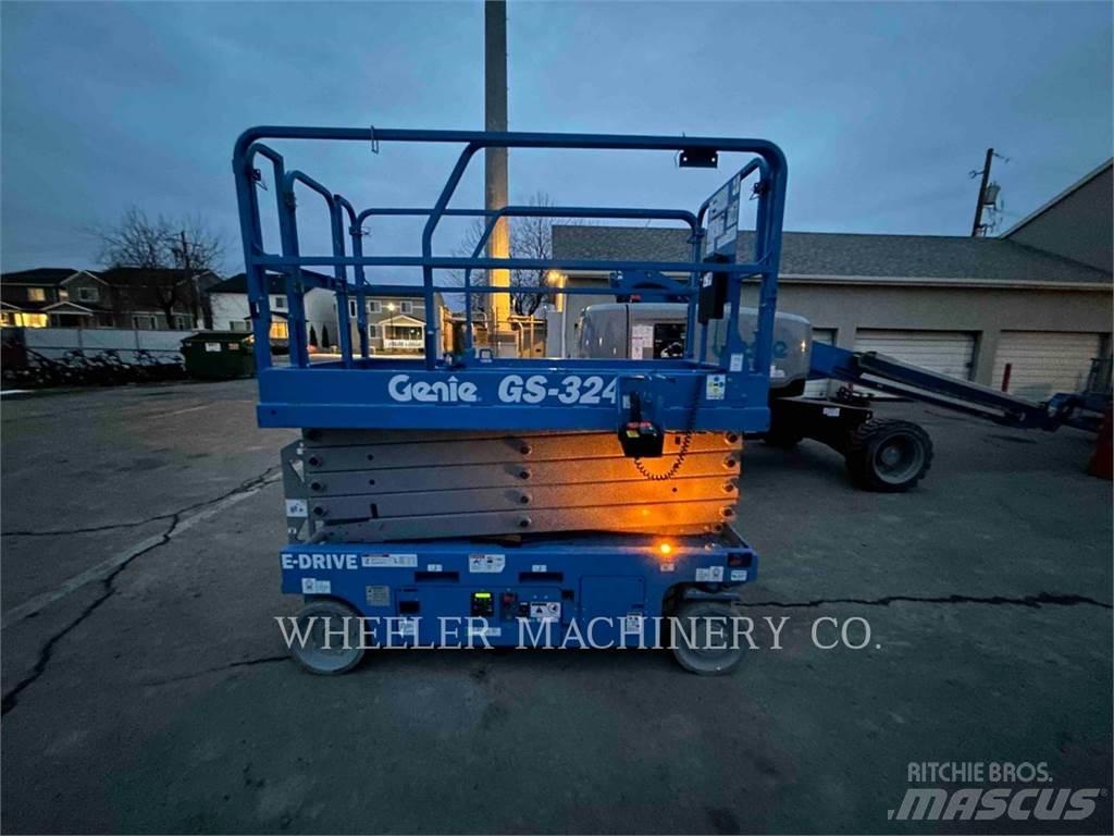 Genie GS3246 剪叉式升降机