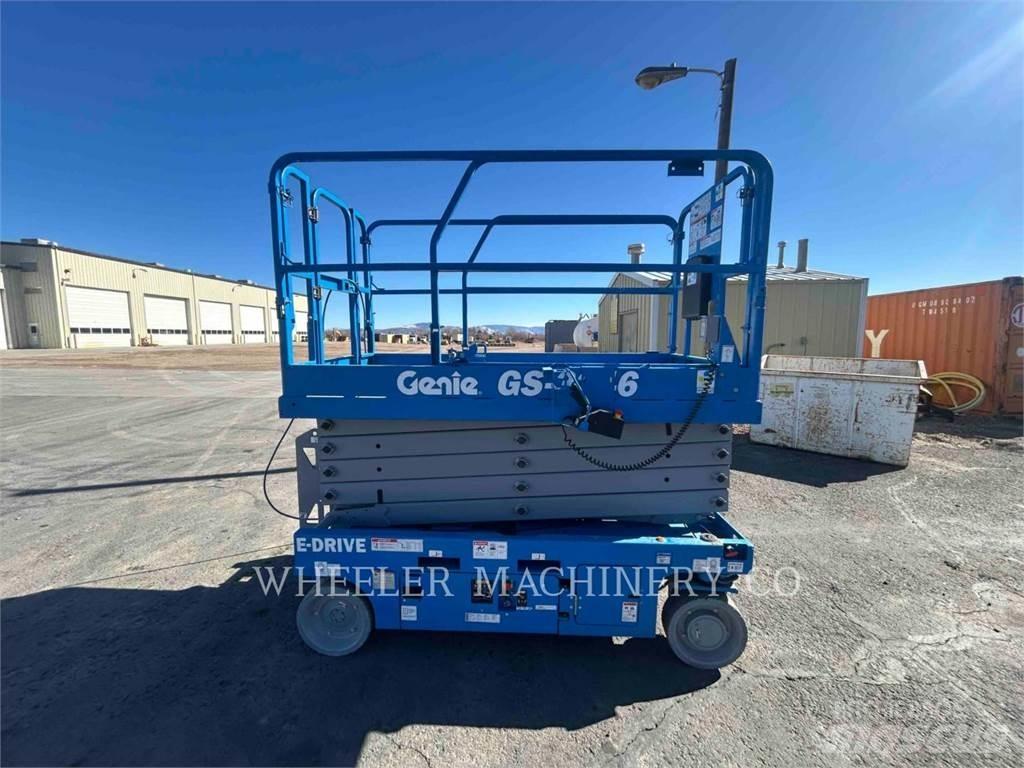 Genie GS3246 剪叉式升降机