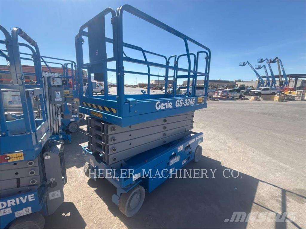 Genie GS3246 剪叉式升降机