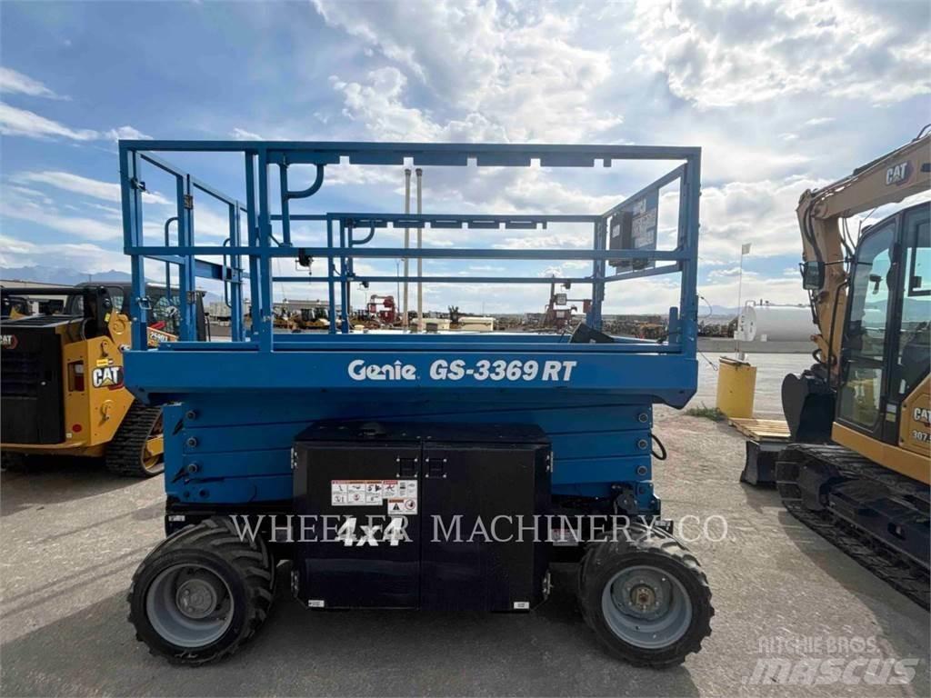 Genie GS3369 RT 剪叉式升降机