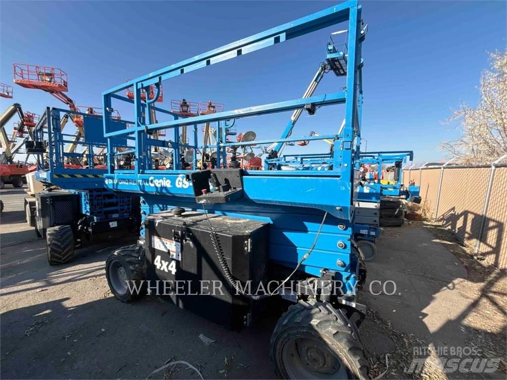 Genie GS3369 RT 剪叉式升降机